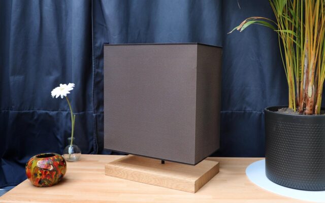 Création Lampe à poser TOWER