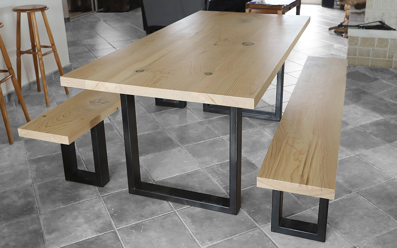 Table-Banc-Bois-Métal-Sur-Mesure-Cèdre Table et bancs cèdre massif acier