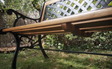 Banc de jardin en fer forgé réparé et relooké Banc jardin fer forgé bois restauré