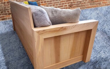 Canapé gigogne en cèdre massif sur mesure fabriqué par lafabrikabrak sur bordeaux Canapé gigogne sur mesure transformable en lit