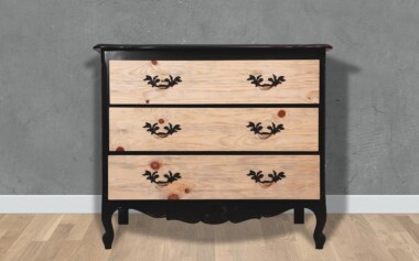 Ancienne commode relookée avec façade de tiroir en bois de palette Commode relookée Meubles recyclés Palette Bois