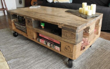 Table basse en palette avec niches de rangement table basse en bois de palette recyclé et transformé